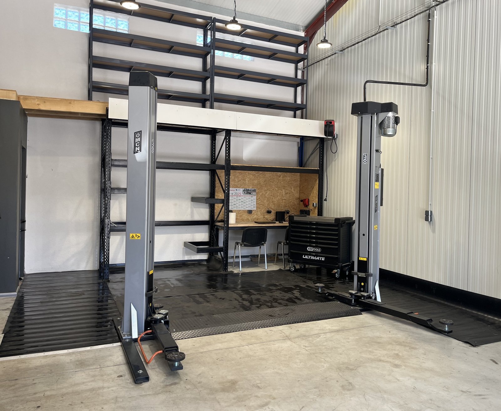 Atelier de MICKA MECA – garage automobile au 586 chemin du Pont de Joux, Auriol